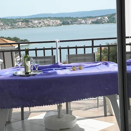 Brekalo Apartment Trogir