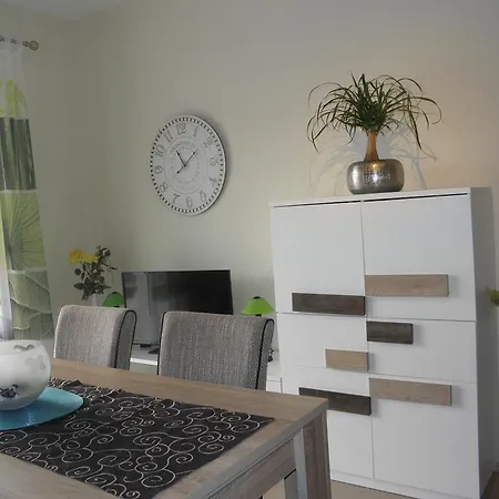 Apartment Brekalo *