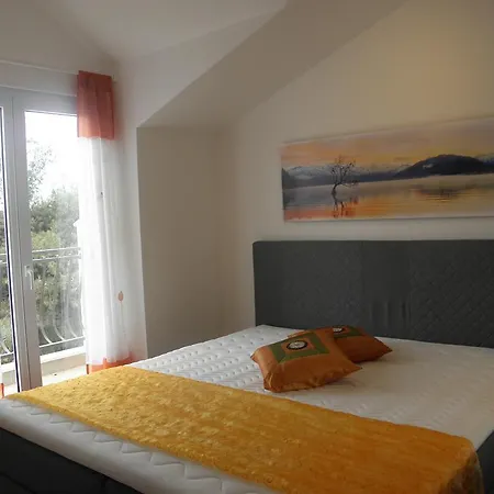 Brekalo Apartment