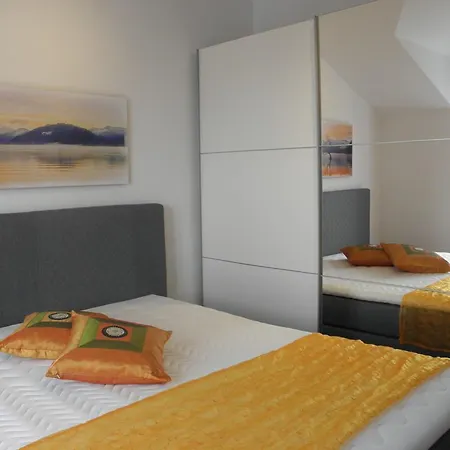 Apartment Brekalo *