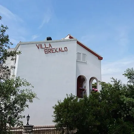 Apartment Brekalo